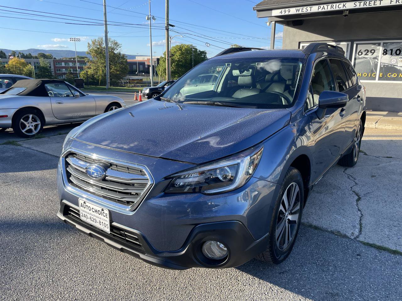 Used 2018 Subaru Outback 2.5i Limited AWD/4WD image 1