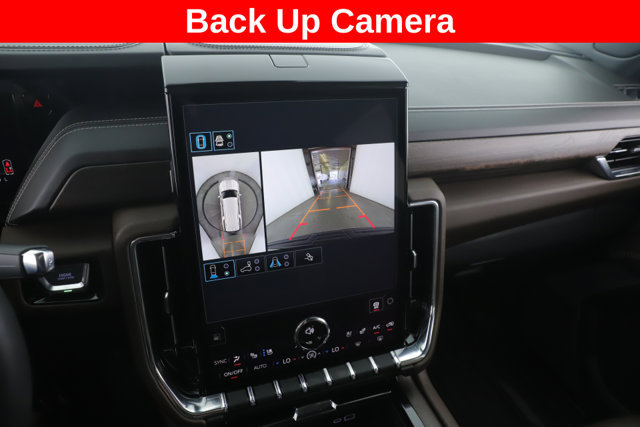 Used 2026 GMC Yukon XL Denali Ultimate AWD/4WD image 28