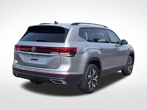 Used 2024 Volkswagen Atlas SE FWD image 8