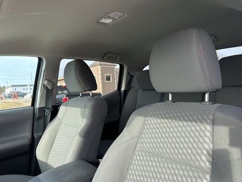 Used 2023 Toyota Tacoma SR5 image 9