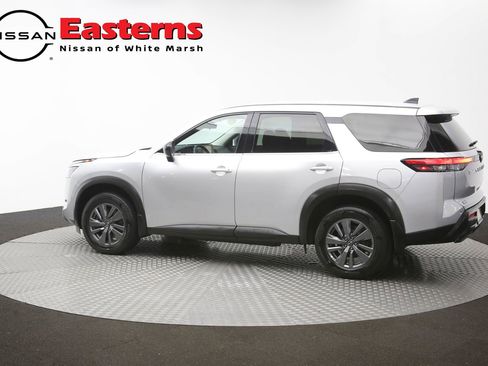 Used 2024 Nissan Pathfinder S AWD/4WD image 61
