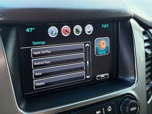 Used 2018 Chevrolet Suburban LT image 37