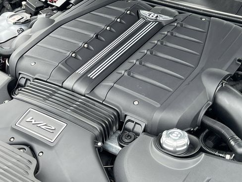 Used 2023 Bentley Bentayga Speed image 46