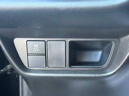 Certified 2025 Honda HR-V Sport image 25