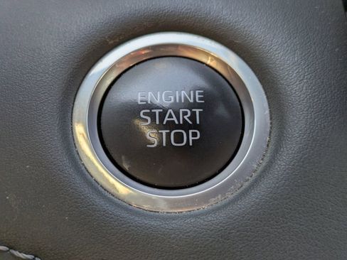 Used 2024 Toyota Highlander XSE image 37