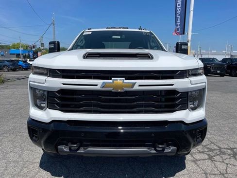 New 2026 Chevrolet Silverado 2500 Custom w/ Custom Value Package AWD/4WD image 16