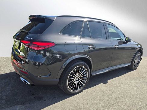 New 2026 Mercedes-Benz GLC 350e 4MATIC image 3
