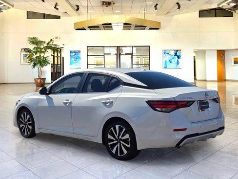 Certified 2024 Nissan Sentra SV w/ SV Premium Package FWD image 7