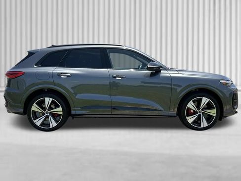New 2026 Audi SQ5 Premium Plus AWD/4WD image 6
