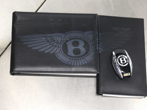 Used 2020 Bentley Flying Spur W12 AWD/4WD image 5