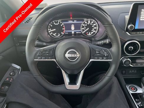 Certified 2025 Nissan Sentra SR w/ SR Premium Package image 18