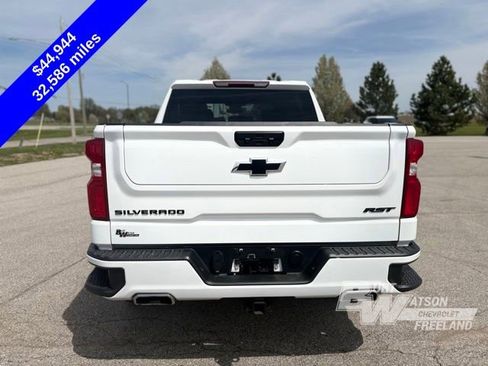 Used 2024 Chevrolet Silverado 1500 RST AWD/4WD image 5