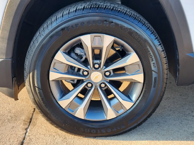 Used 2026 Chevrolet Equinox LT FWD image 17
