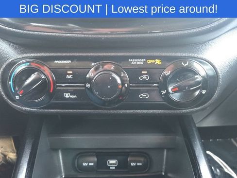 Used 2020 Kia Soul S FWD image 29
