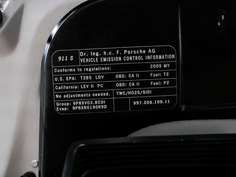 Used 2009 Porsche 911 Carrera S RWD image 32