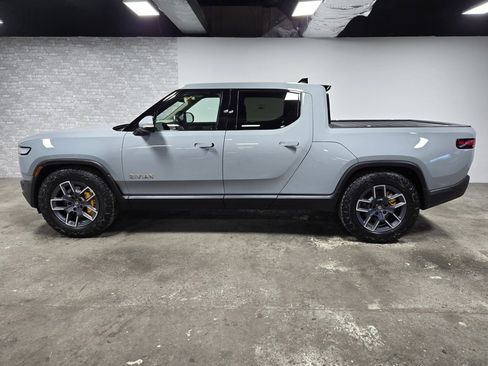 Used 2022 Rivian R1T Adventure image 2