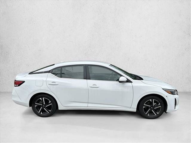 Used 2025 Nissan Sentra SV FWD image 4