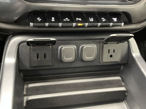 Used 2019 Chevrolet Silverado 3500 LTZ w/ Duramax Plus Package image 22