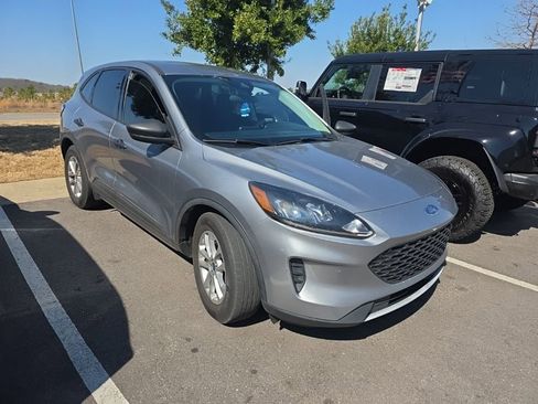 Used 2022 Ford Escape S image 7