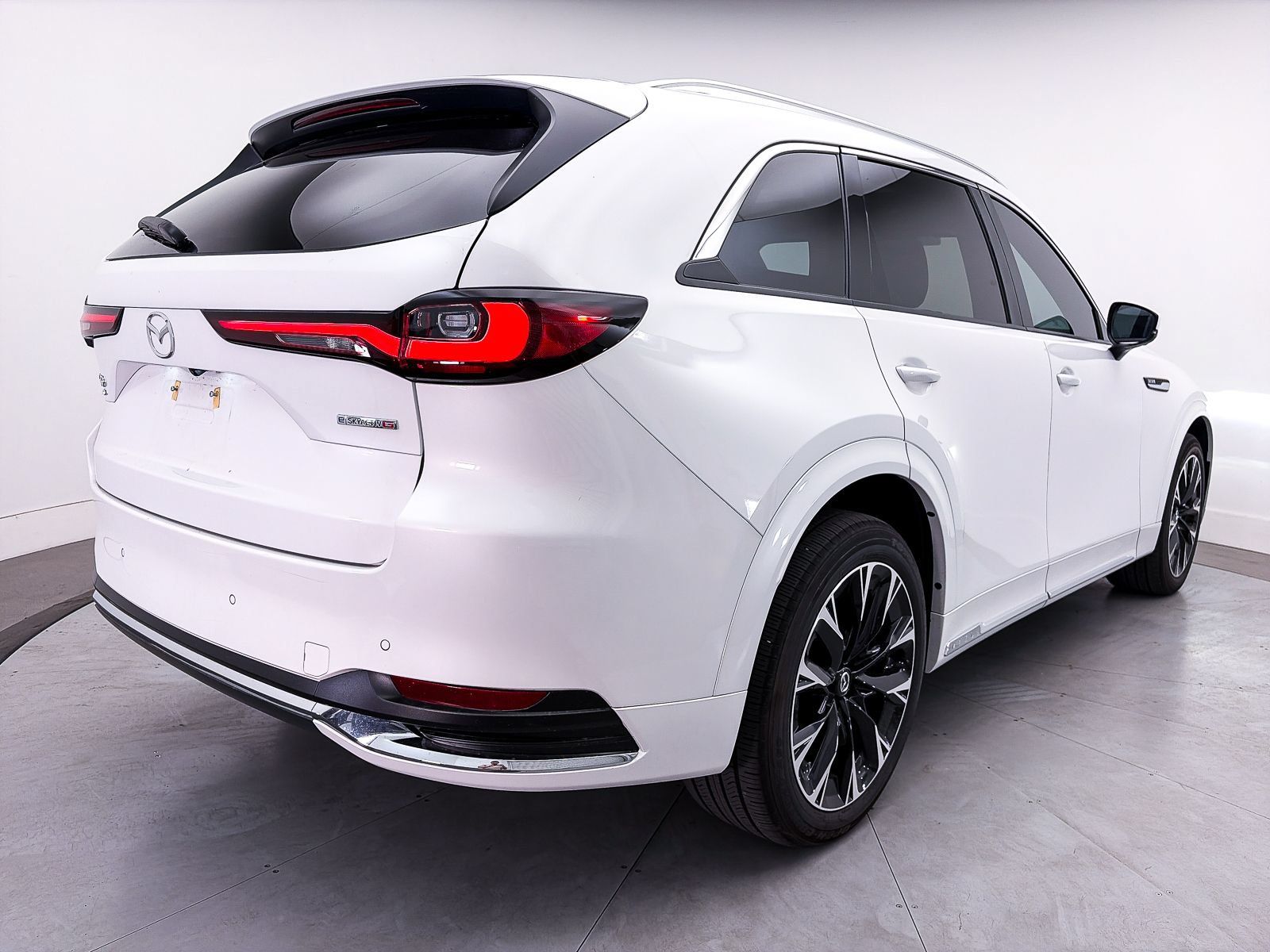 Certified 2026 MAZDA CX-90 3.3 Turbo S w/ Premium Plus AWD/4WD image 17