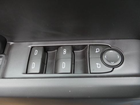 New 2026 Chevrolet Colorado LT image 27