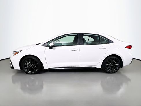 Used 2025 Toyota Corolla SE FWD image 9