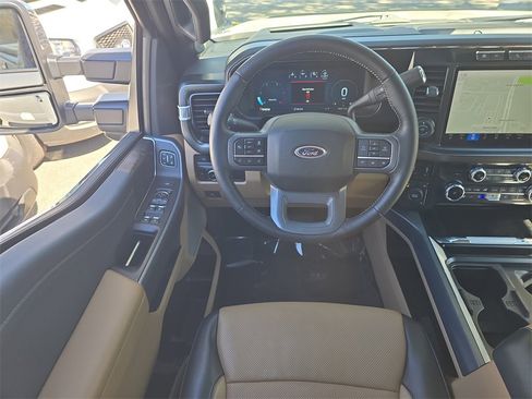 Used 2024 Ford F350 Lariat w/ Lariat Ultimate Package image 11