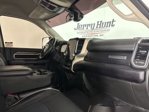 Used 2024 RAM 2500 Laramie image 27
