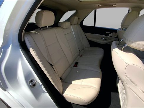 Used 2022 Mercedes-Benz GLE 350 4MATIC image 18