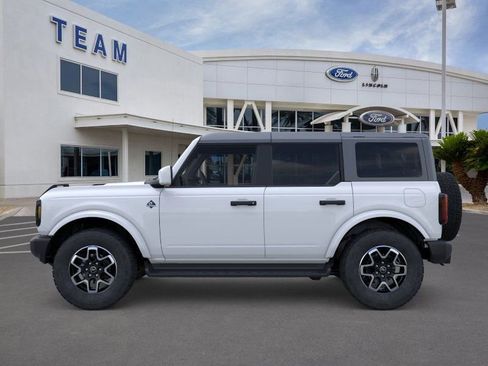 New 2026 Ford Bronco Outer Banks image 3