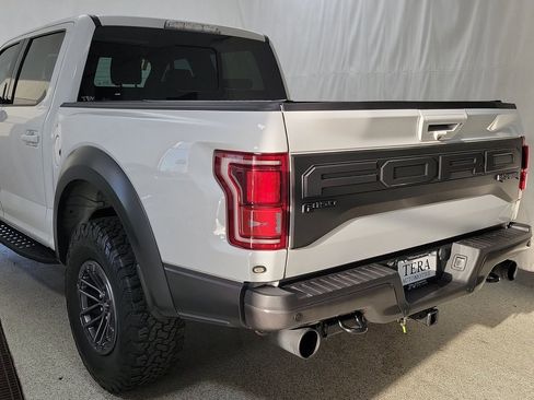 Used 2019 Ford F150 Raptor w/ Equipment Group 802A Luxury image 6