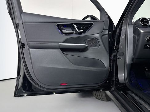 New 2026 Mercedes-Benz GLC 300 image 20