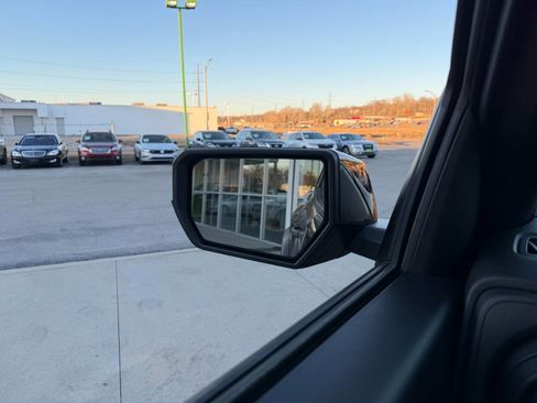 Used 2024 Chevrolet Colorado Trail Boss w/ Advanced Trailering Package image 20