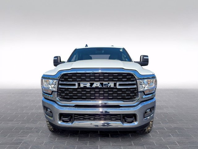Used 2024 RAM 2500 Big Horn AWD/4WD image 2