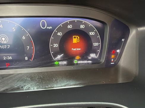 Used 2026 Honda CR-V EX-L image 2