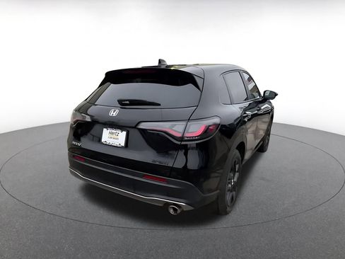 Used 2025 Honda HR-V Sport image 15