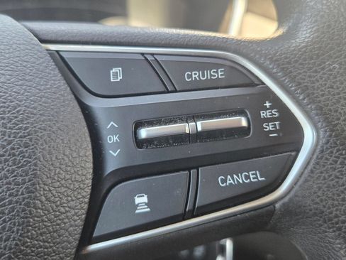 Used 2019 Hyundai Santa Fe SE FWD image 19