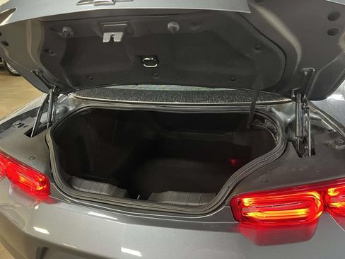 Used 2022 Chevrolet Camaro LT RWD image 10
