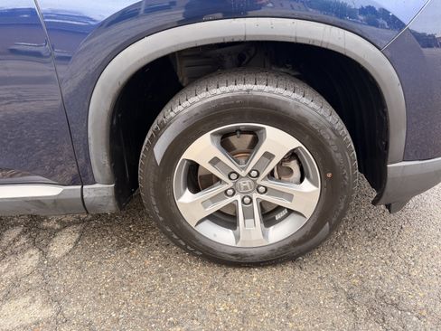 Used 2023 Honda Pilot EX-L image 10