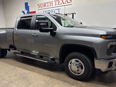 Used 2024 Chevrolet Silverado 3500 LT w/ All Star Edition AWD/4WD image 3