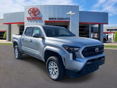 New 2025 Toyota Tacoma SR5