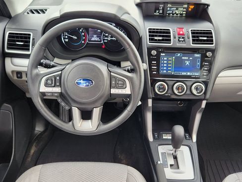 Used 2018 Subaru Forester 2.5i Premium AWD/4WD image 30