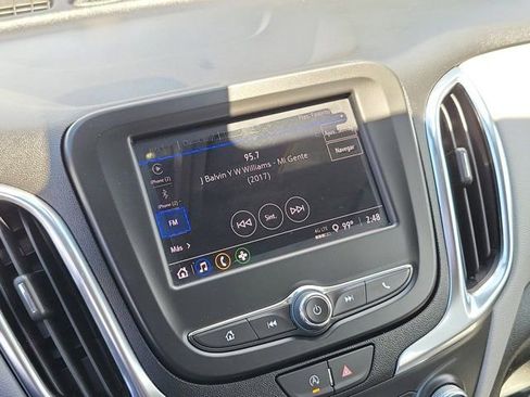 Used 2024 Chevrolet Equinox LS FWD image 22