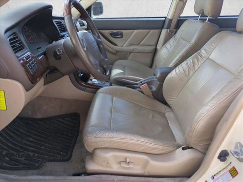 Used 2004 Subaru Outback H6 image 17
