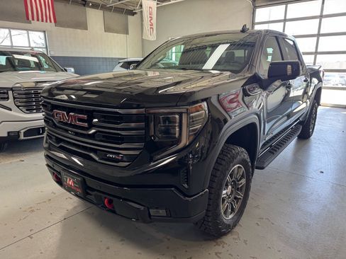 New 2026 GMC Sierra 1500 AT4 w/ AT4 Premium Package AWD/4WD image 2