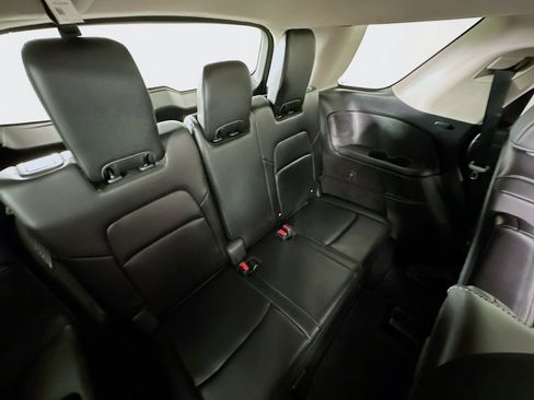 Used 2024 Nissan Pathfinder SL w/ SL Premium Package image 30