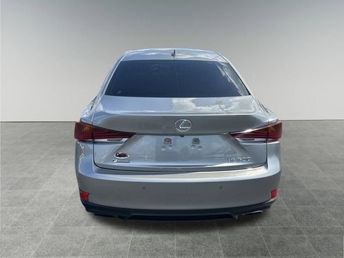 Used 2020 Lexus IS 300 F Sport image 4