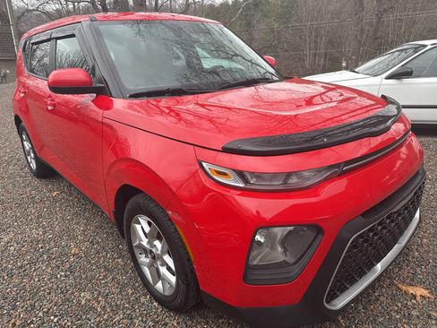 Used 2021 Kia Soul S image 4