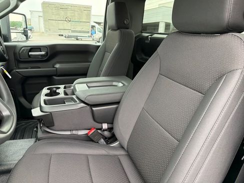 New 2026 GMC Sierra 3500 Pro AWD/4WD image 17