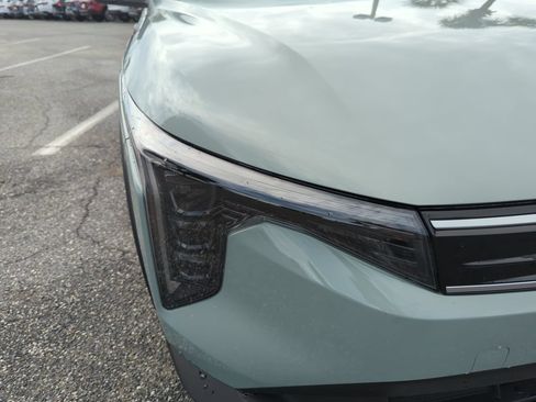 Used 2025 Kia K4 EX FWD image 17